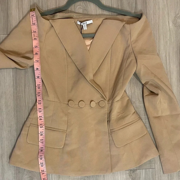 Asilio Tan Off-Shoulder Blazer - Picture 7 of 16